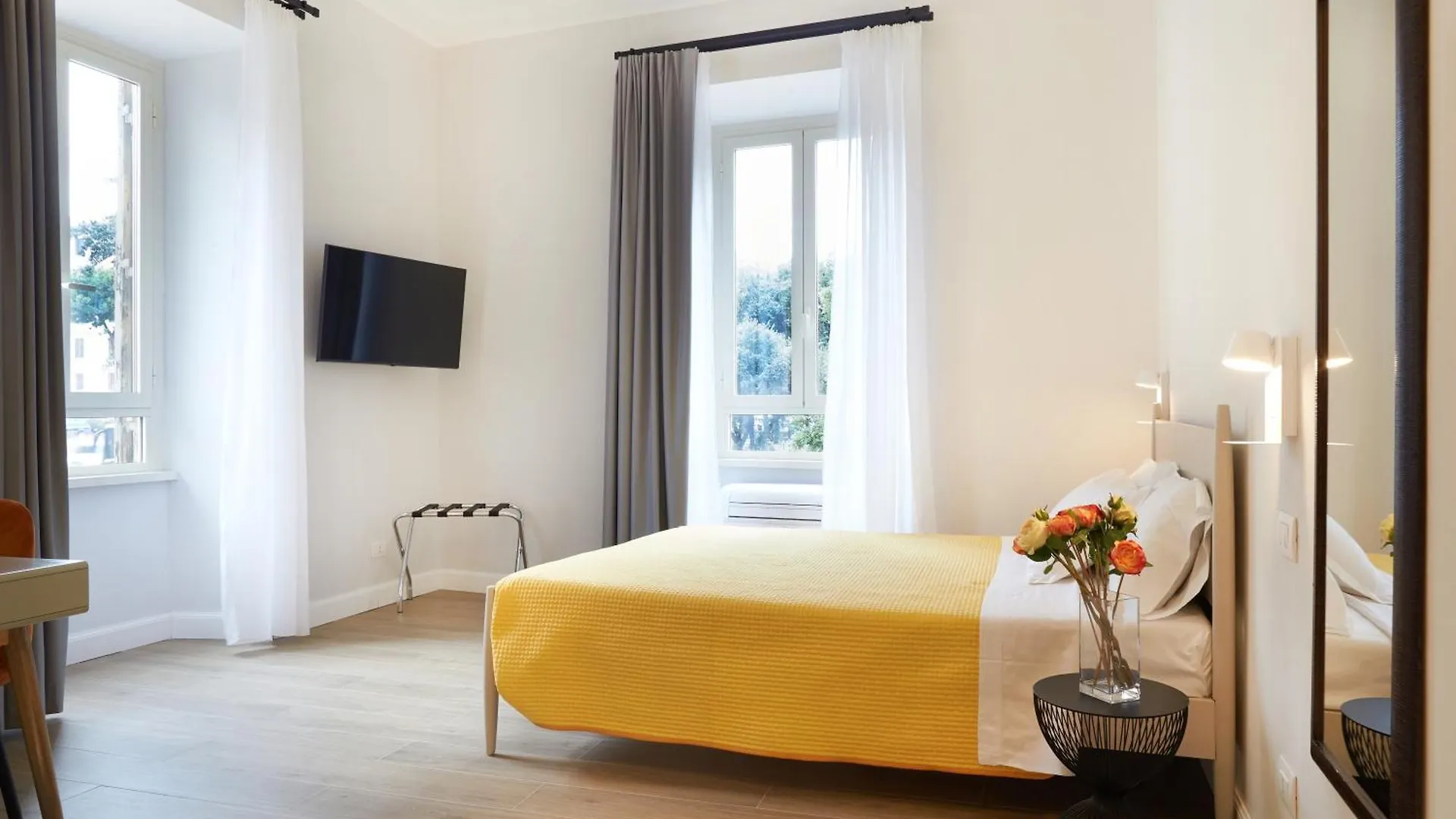 Hotel Reyes Roma