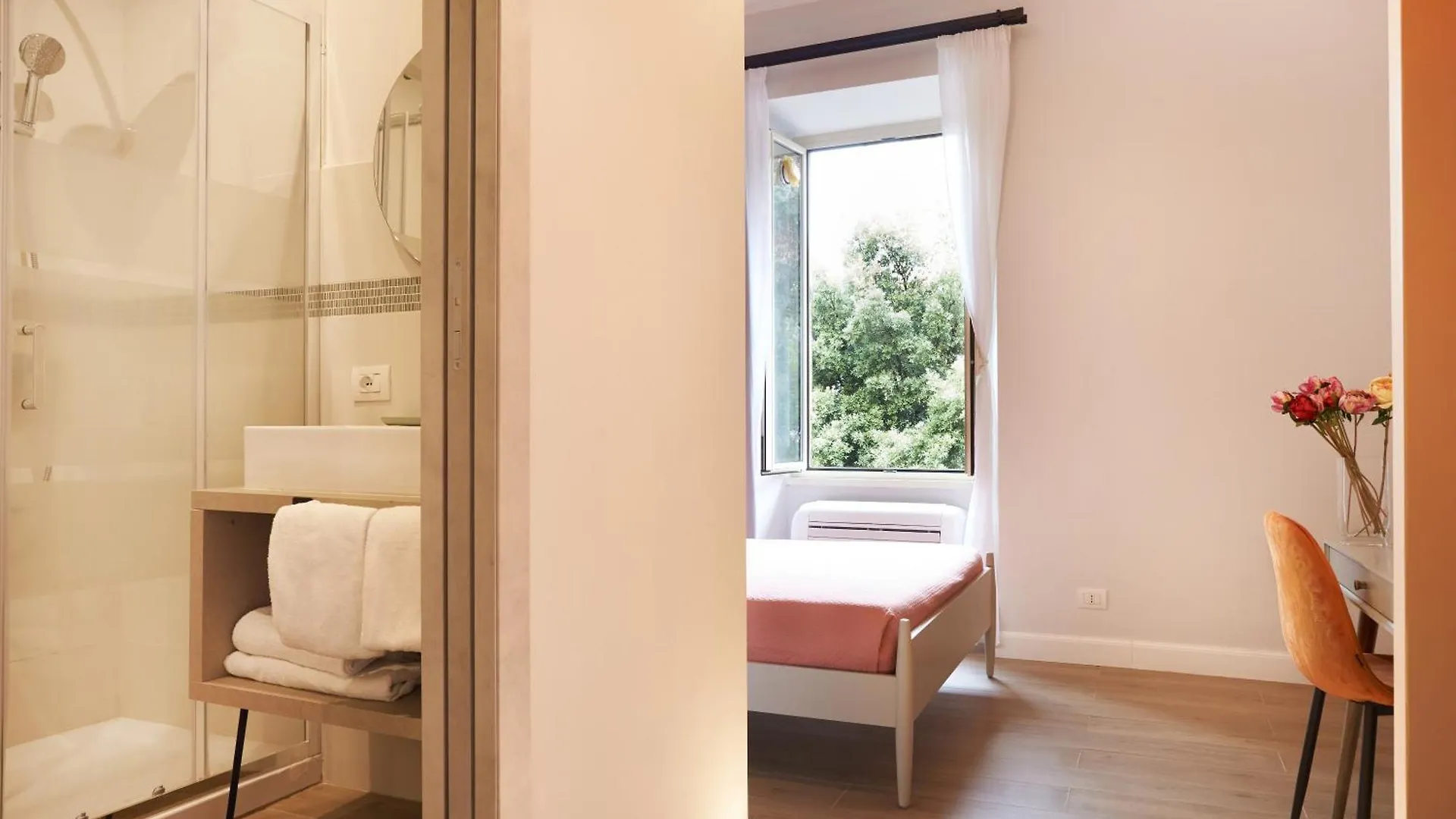Hotel Reyes Rome 0*,  Italie